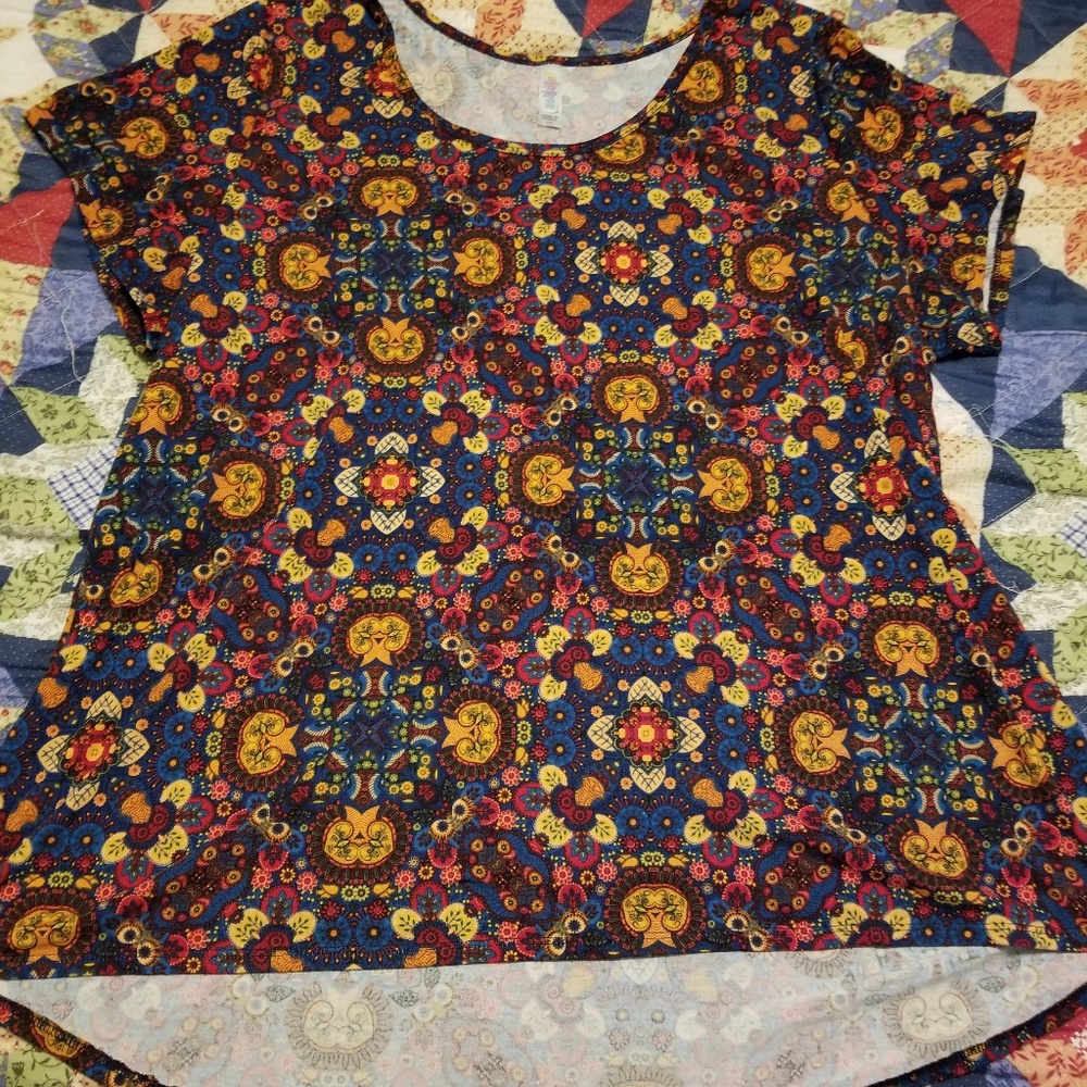 Lularoe Classic Tees